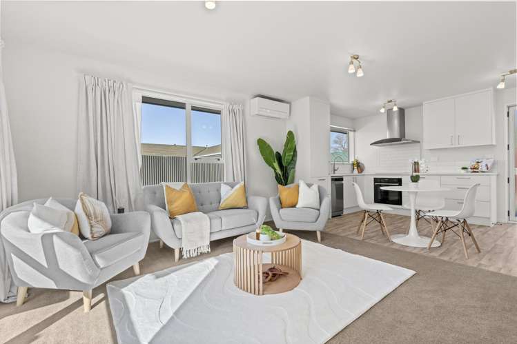 82 Moffat Drive Lincoln_4