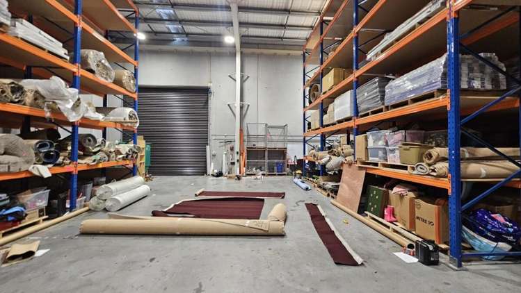 Unit G | 130 Hugo Johnston Drive Penrose_1