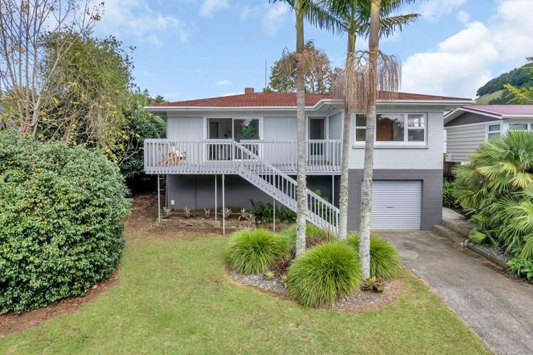 24 Crawford Crescent Te Kamo_15