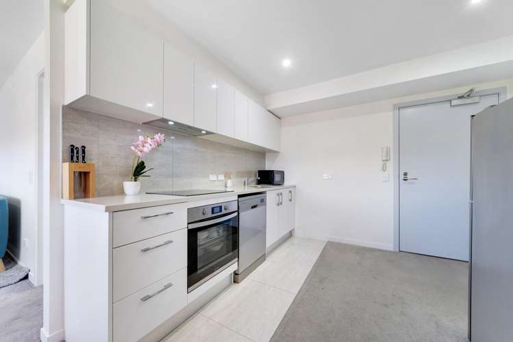 206/8 Gray Avenue Mangere East_7