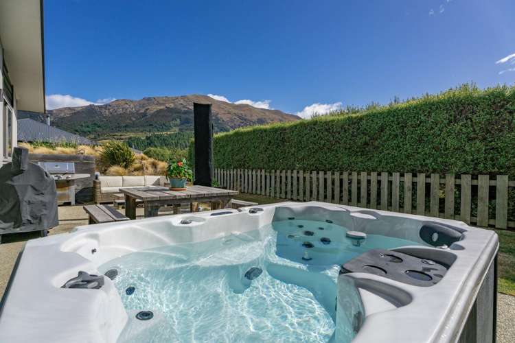 12 Paradise Place Lake Hawea_7