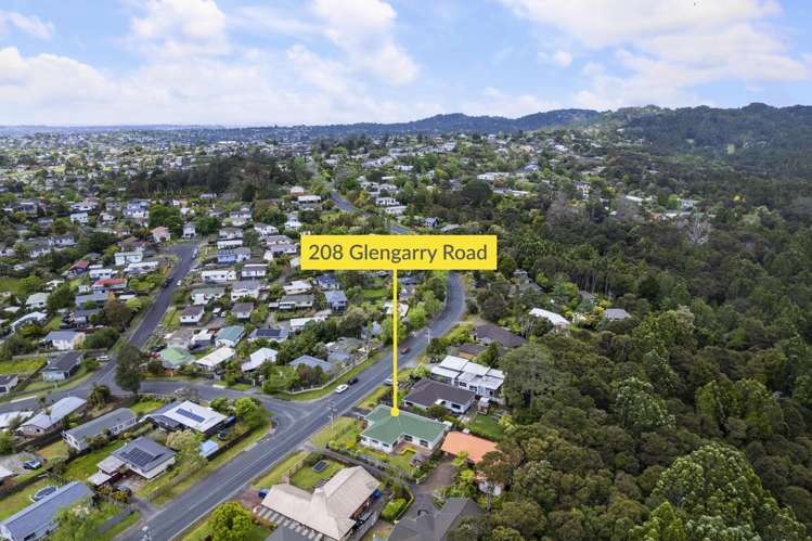 208 Glengarry Road Glen Eden_32