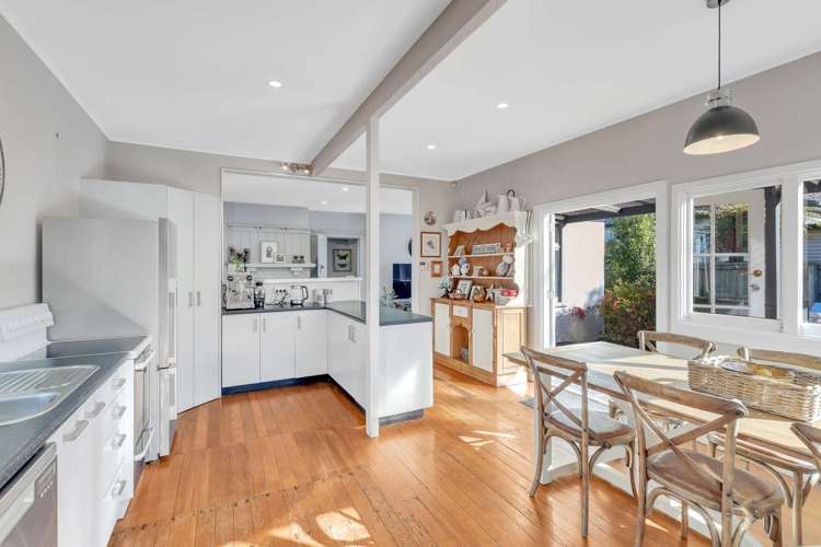 97 Sullivan Avenue Woolston_10