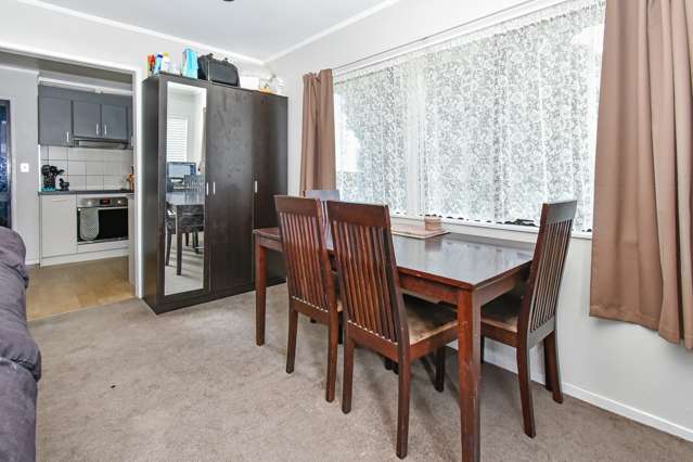 1/100 Wattle Farm Road Wattle Downs_2