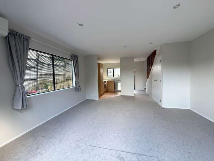 14/44 Fields Parade_1