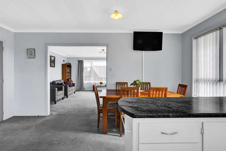 15 Shaldon Crescent Blagdon_9