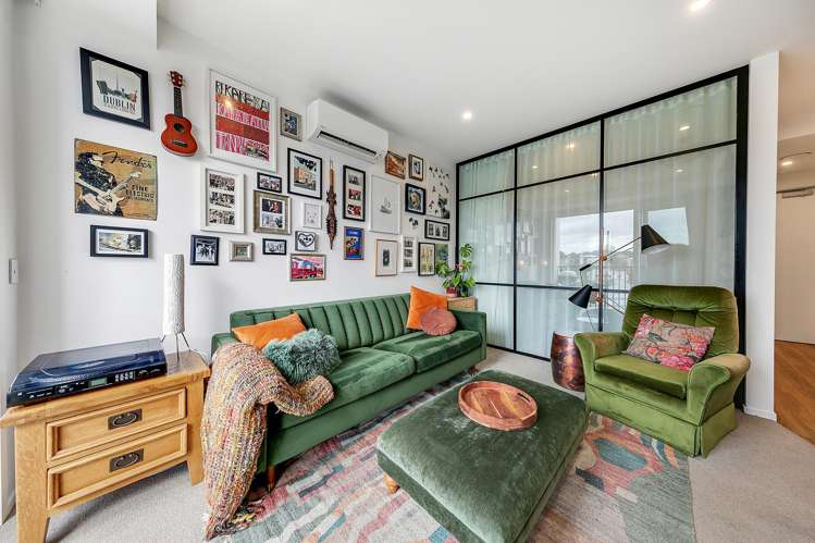 502/1817A Great North Road_5