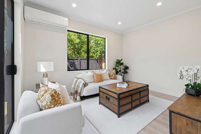 8D Andrew Road Howick_1