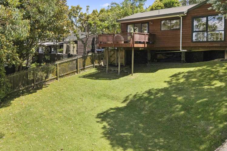 2/149 Glengarry Road Glen Eden_18