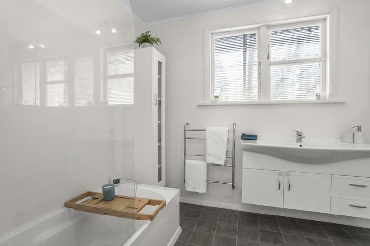 263 Stokes Valley Road Stokes Valley_15