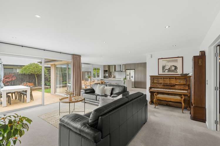 83 Mcmahon Drive Aidanfield_3