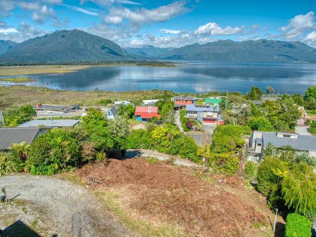 8 Ivy Terrace Moana_1