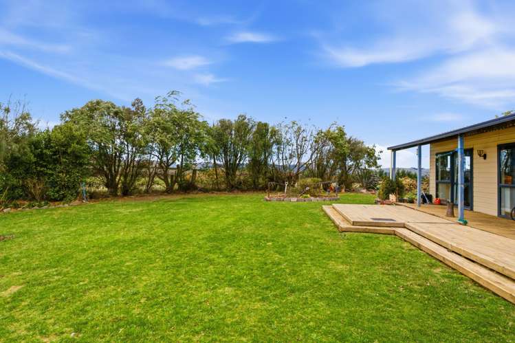 303 Munro Road_2