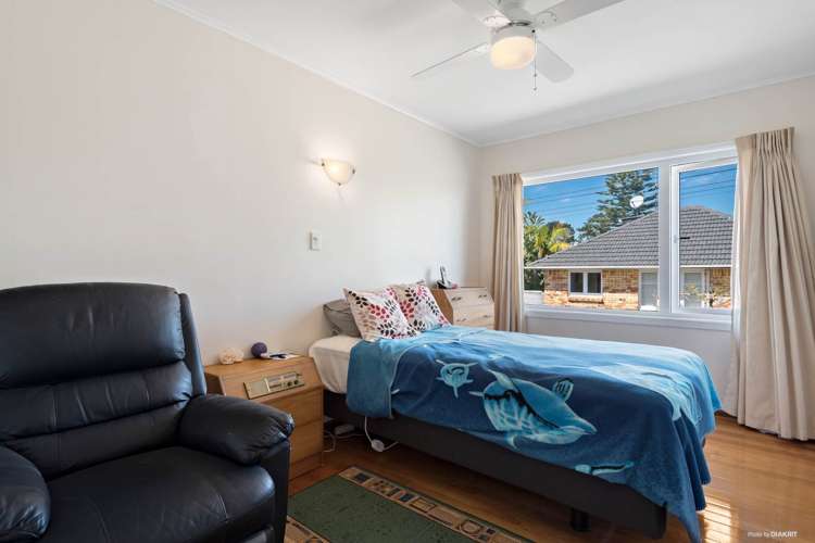 12 Ayrton Street Te Atatu South_14