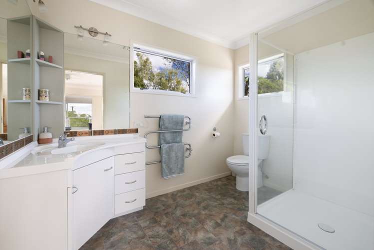 6 Rowe Road Ohauiti_16