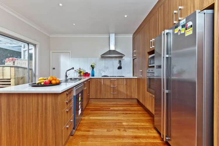 52 Williamson Avenue Belmont_27