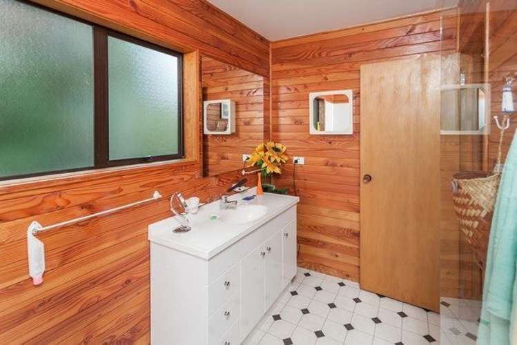 1 Pohutukawa Grove Whitianga_11