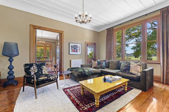 137 Egmont Road Hillsborough_1