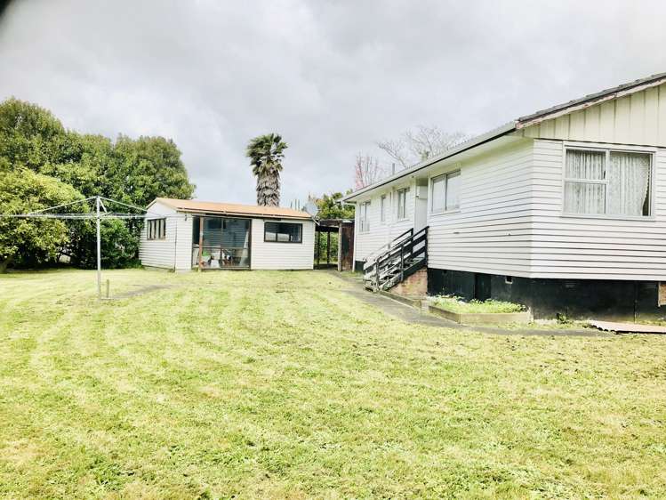35 Beeston Crescent Manurewa_6