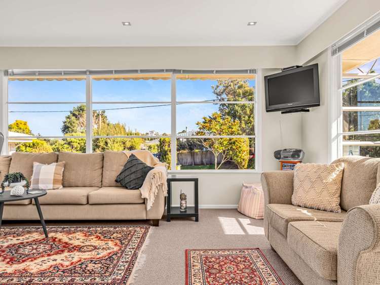 33 James McLeod Road Shelly Beach Helensville_15