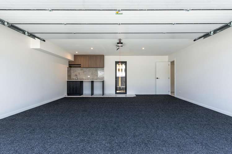 15A Lavery Place Sunnynook_24