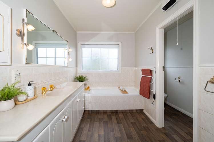 43 Churchill Avenue Allenton_13