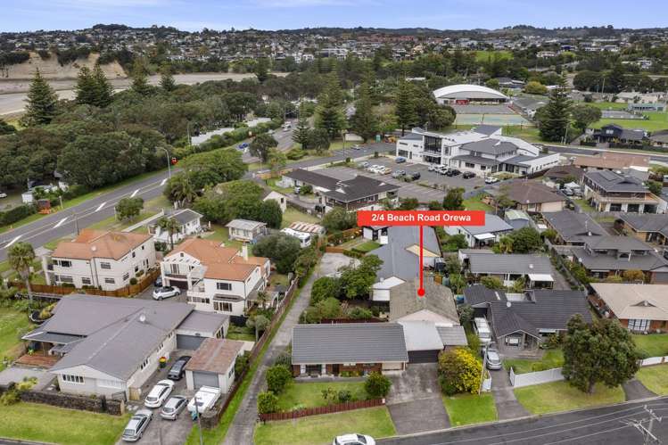 2/4 Beach Road Orewa_18