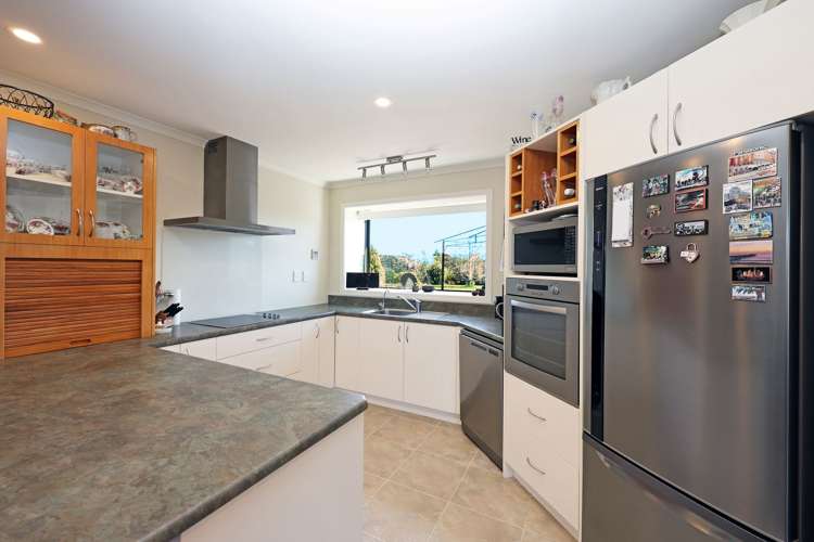 331 Homestead Road, Weston_4