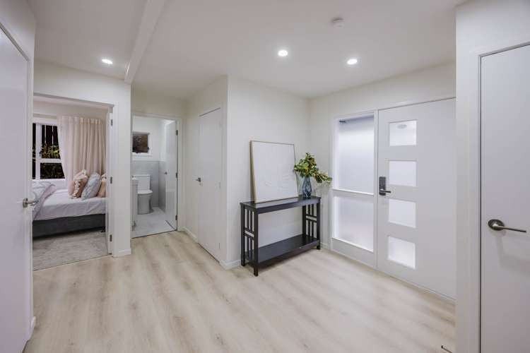 1/8 Matiere Road Onehunga_15
