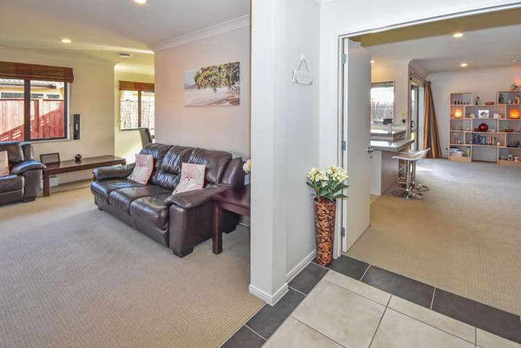 12 Allerton Place Wattle Downs_2