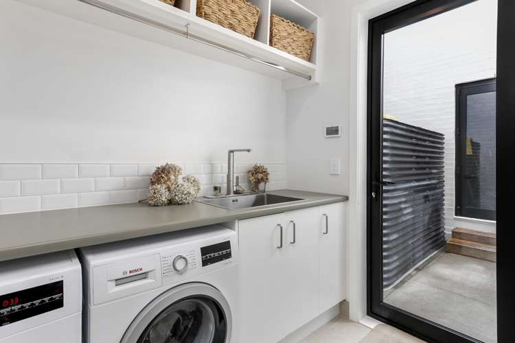 8 Jack Seabrook Road Hobsonville_9