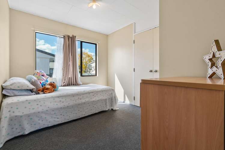 1/10 Barcroft Place Clendon Park_10