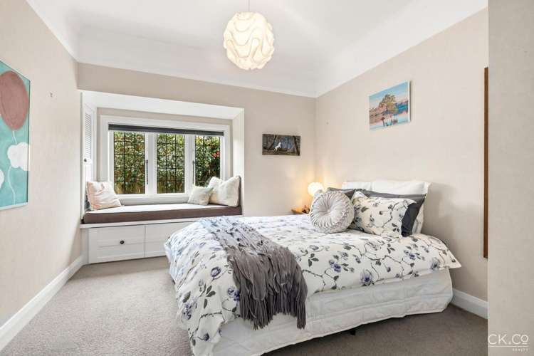 411 Fergusson Drive Heretaunga_13