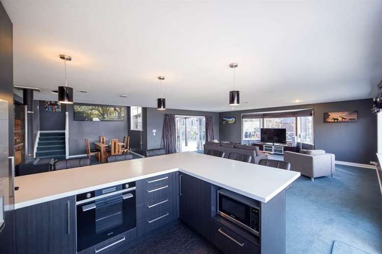 52 Greenstone Place Fernhill/Sunshine Bay_7