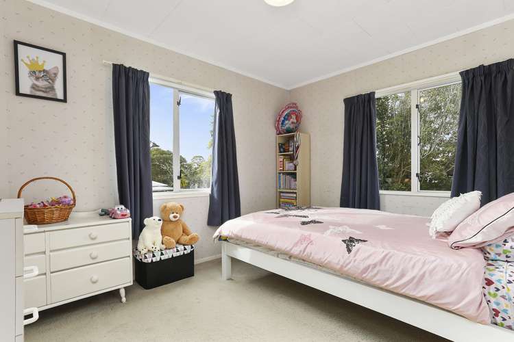 9 Taranui Place Henderson_11