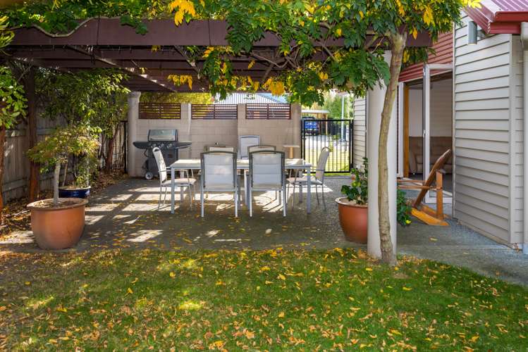 8 Vorbach Place Renwick_12