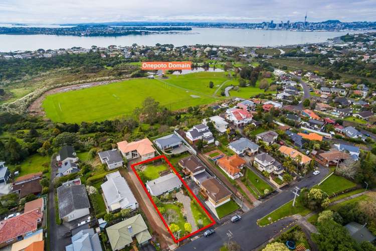 40 Howard Road Northcote_2