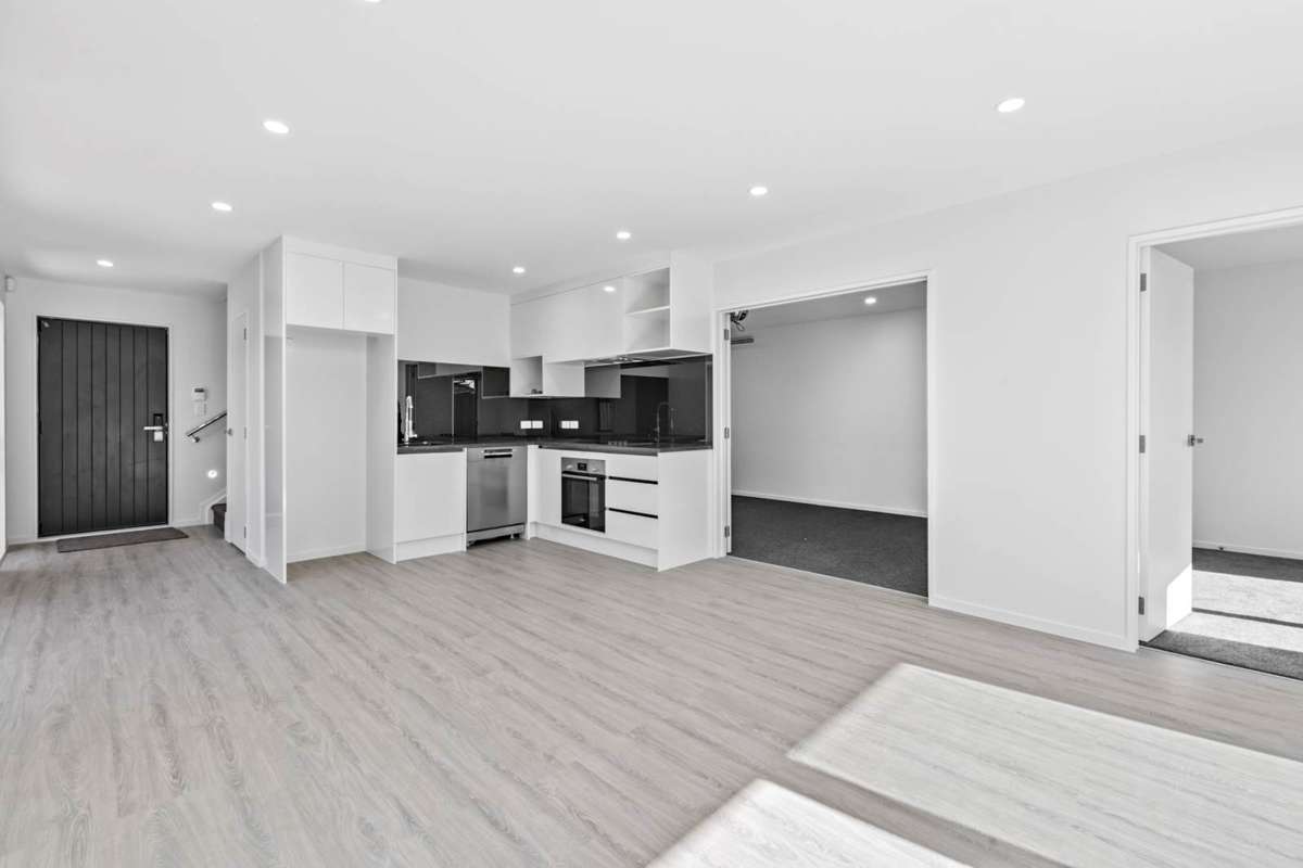 10/13 Kimpton Road_1