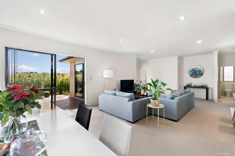 18 Savina Court Flat Bush_7