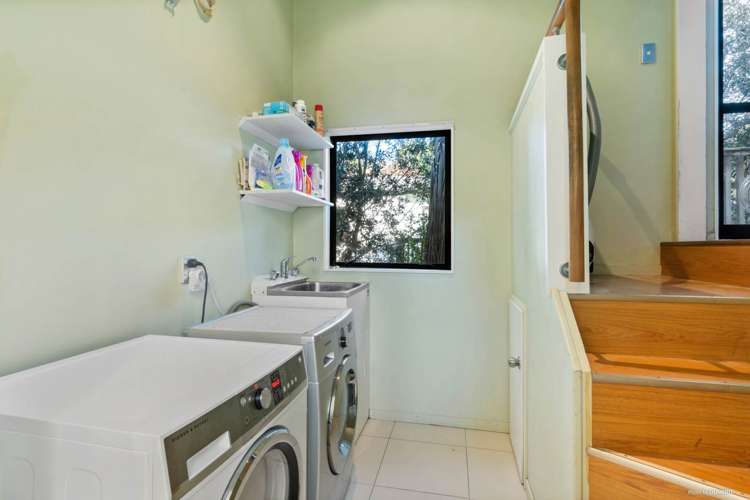 2/274 Glamorgan Drive Northcross_19