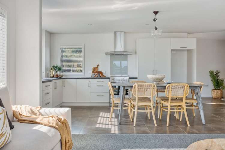 127 Kennedy Road Pyes Pa_8