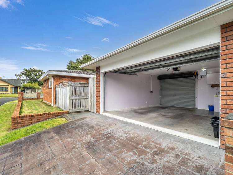 1 Loader Place Tawhero_32