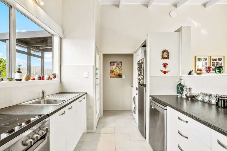 10 Nandana Drive Glen Eden_5