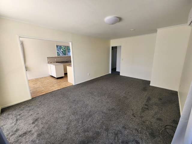 22 Parrs Cross Road 11401_2