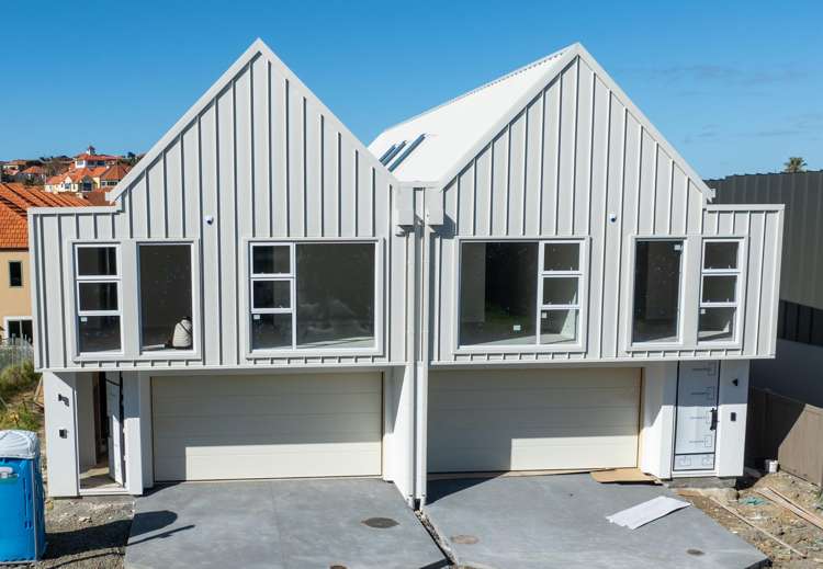 575A Laurie Southwick Parade Gulf Harbour_1