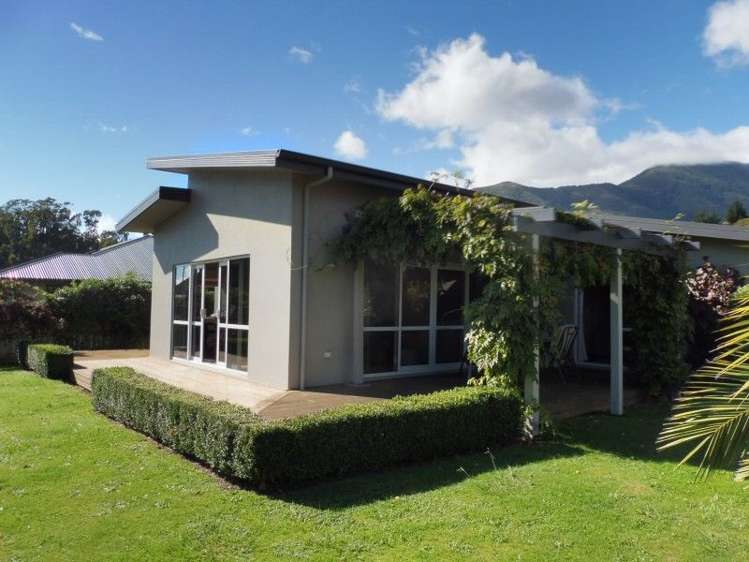 14 Weka Place Picton_0