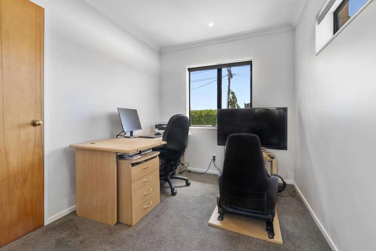 2 Bannings Way Hobsonville_17