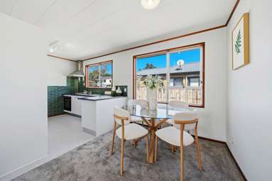 52 Te Irirangi Drive_3