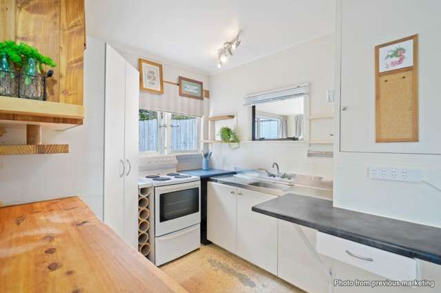 4 Brian Crescent Stanmore Bay_3
