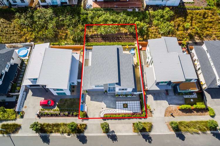 29 Remuremu Street Long Bay_26